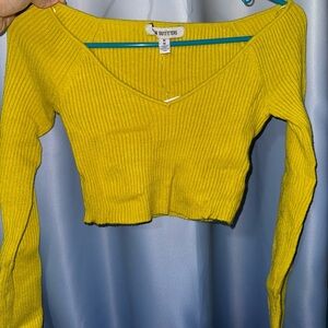 NWT UO Urban Outfitters Yellow Knit Long Sleeve Cropped Top